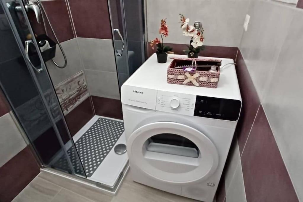 Cozy Home Away From Home Tarquinia Bagian luar foto